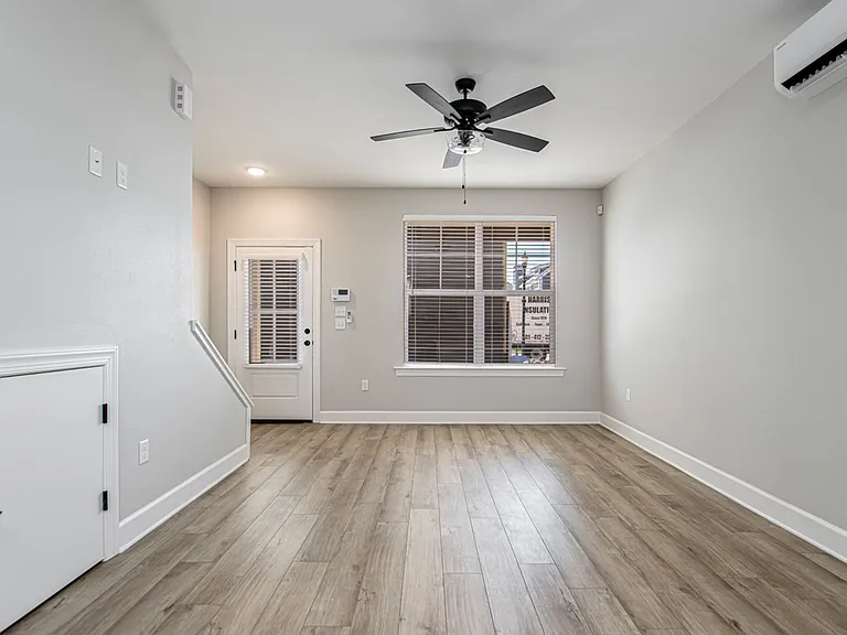 312 Parker St #B — Photo 7