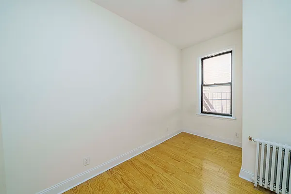 Rented by Douglas Elliman | media 20