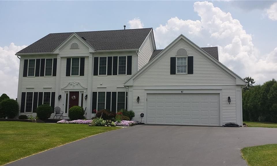 1st image of 41 Wren Field Ln