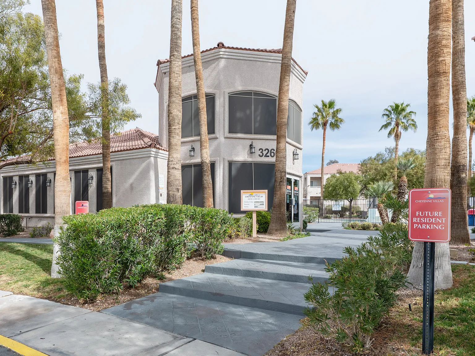 Cheyenne Villas — Photo 1