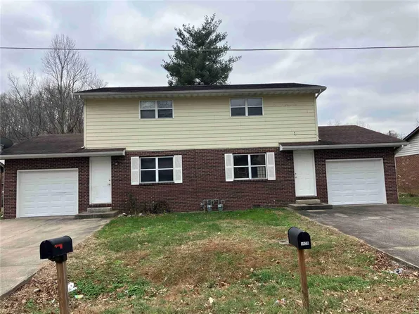 1027 Village Ln, Cape Girardeau, MO 63701