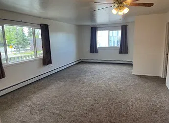 2 bed, 900 sqft, $1,225 — Photo 3