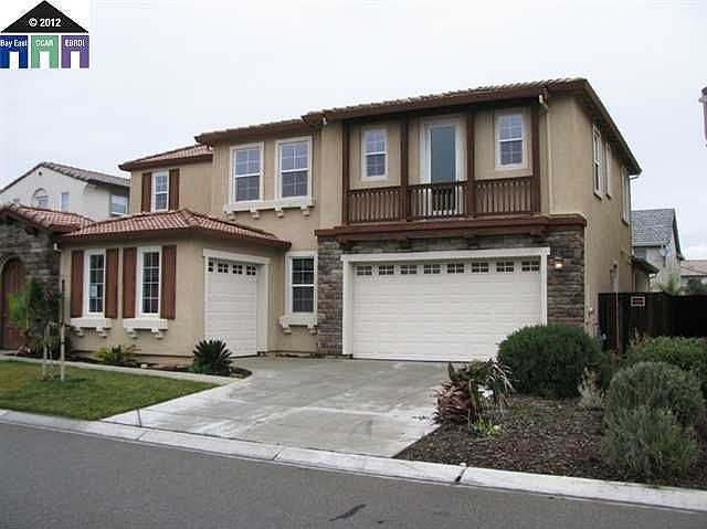2nd image of 5240 Fern Ridge Cir