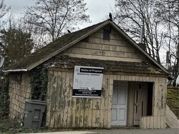 4617 Lake Washington Boulevard NE, Kirkland, WA 98033