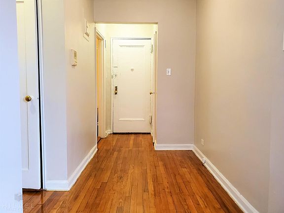 3rd image of 8620 Park Ln S APT 2F