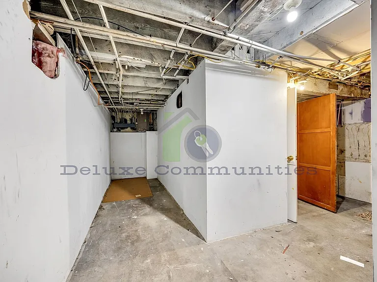 1928 Darwin Ave SW #2 — Photo 23
