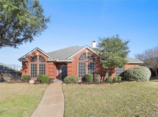 7122 Holden Dr, Rockwall, TX 75087