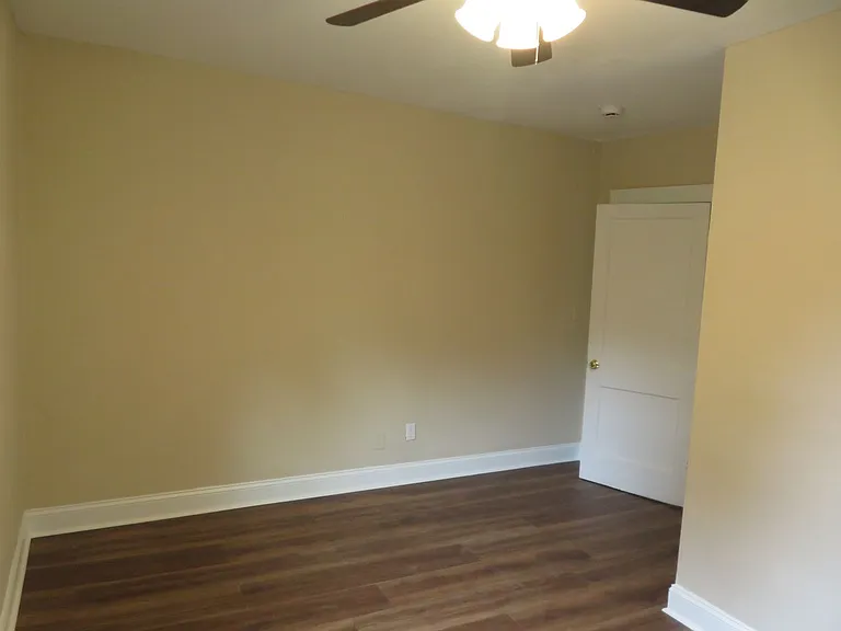 331 Glenwood Ct — Photo 19