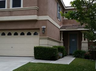 6225 Long Cove Dr, Fontana, CA 92336