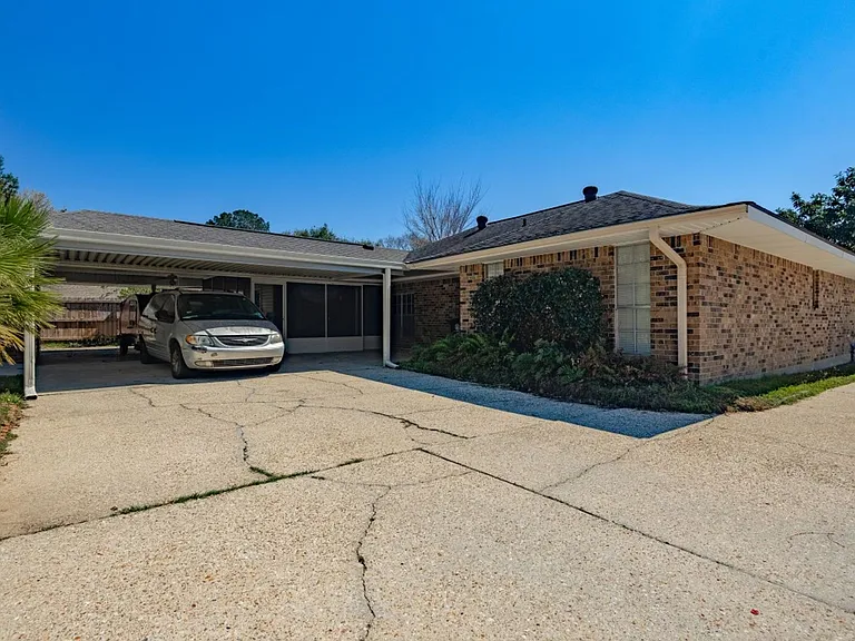 14823 Stoneberg Ave — Photo 16