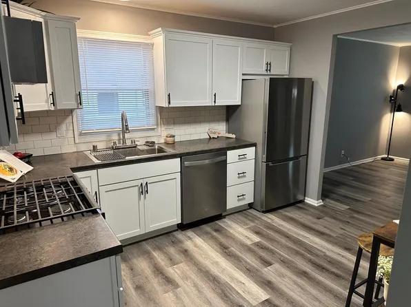 5120 North 127th STREET, Butler, WI 53007