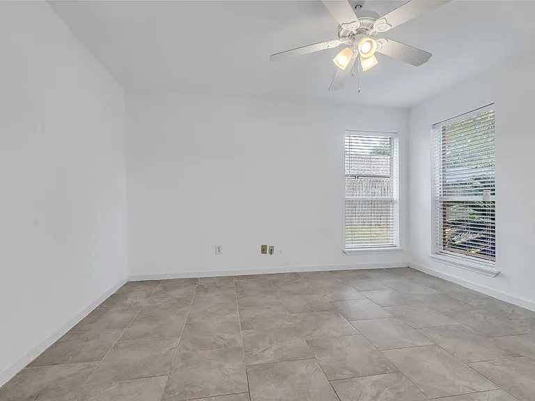 4307 Eagle Fork Dr — Photo 10