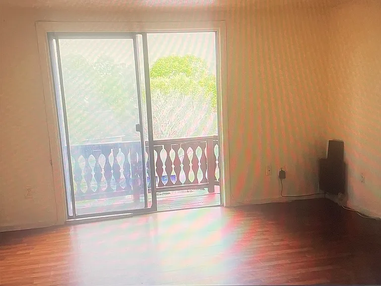 38 Brown St #3 — Photo 6