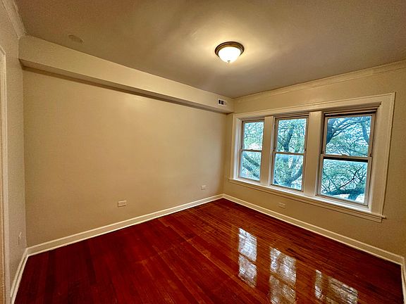 2nd image of 4056 W Crystal St Floor 3