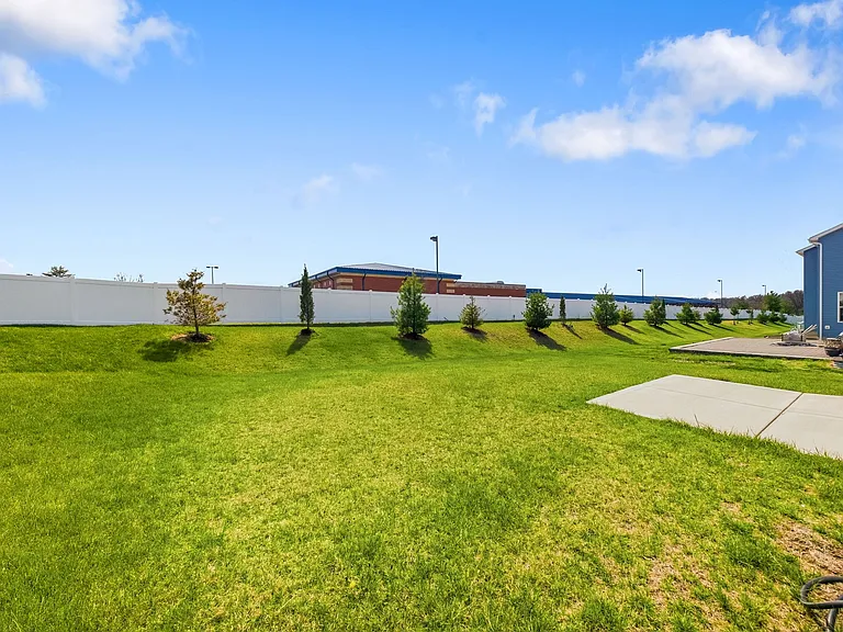 106 Sommerset Ct — Photo 43