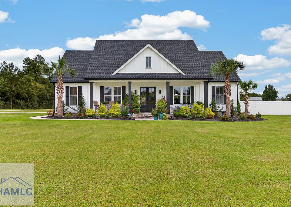 1st image of 25 Hayden Ln