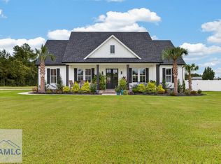 25 Hayden Ln, Jesup, GA 31545