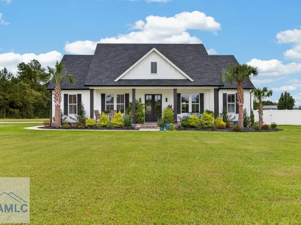 25 Hayden Ln, Jesup, GA 31545