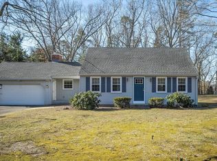 174 Sheffield Ave, Longmeadow, MA 01106