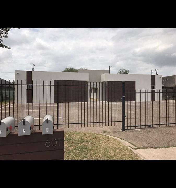 1st image of 601 Gastel Cir APT 1