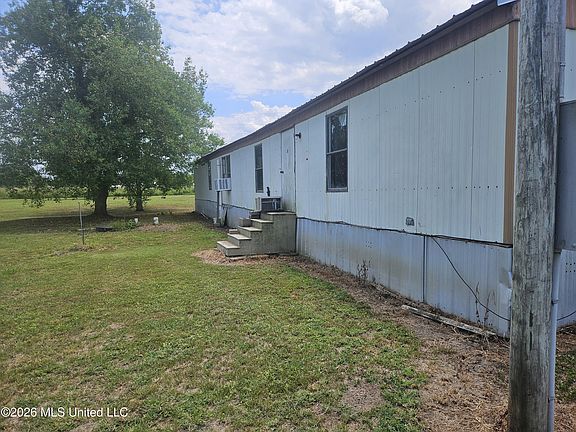 2nd image of 112 E Cottondale Ct