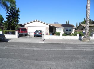 660 Charles Dr, Oceanside, CA 92057