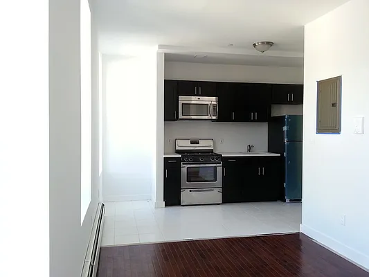 Rented by Portman Realty Corp | media 45