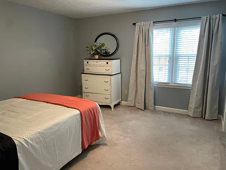 3532 Fayetteville Rd — Photo 4