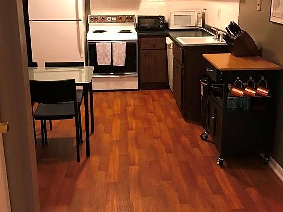 5th image of 309 North St APT 20