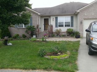 412 Weslyn Way, Nicholasville, KY 40356