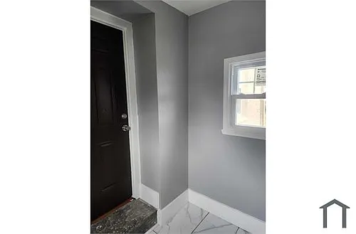 380 E Vernon Rd #1 Photo 1