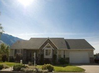 1964 Deere Valley Dr, Layton, UT 84040