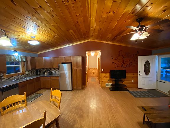 4th image of 16 West St #1