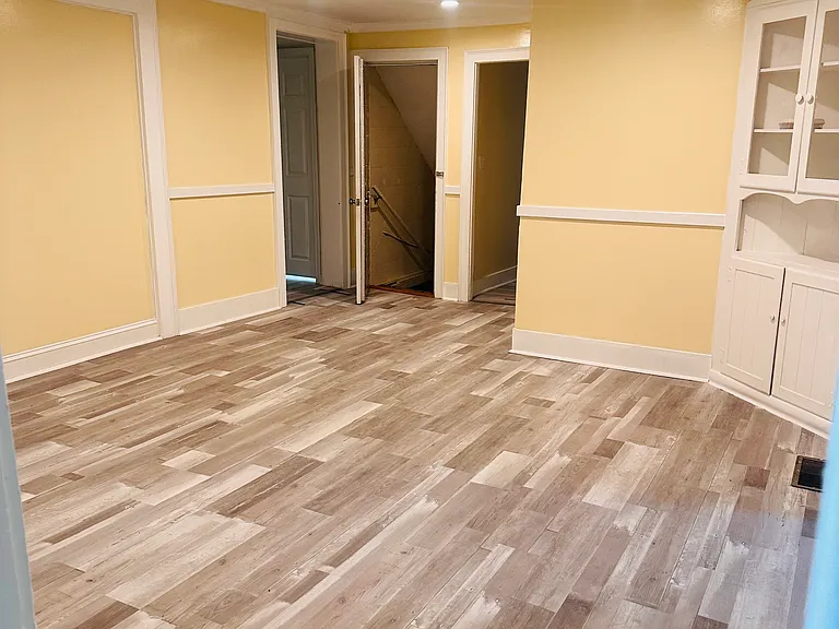 733 Pleasant St #1 — Photo 3