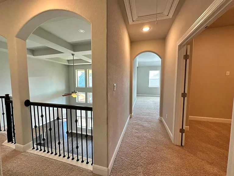 3004 Desert Shade Bnd — Photo 26