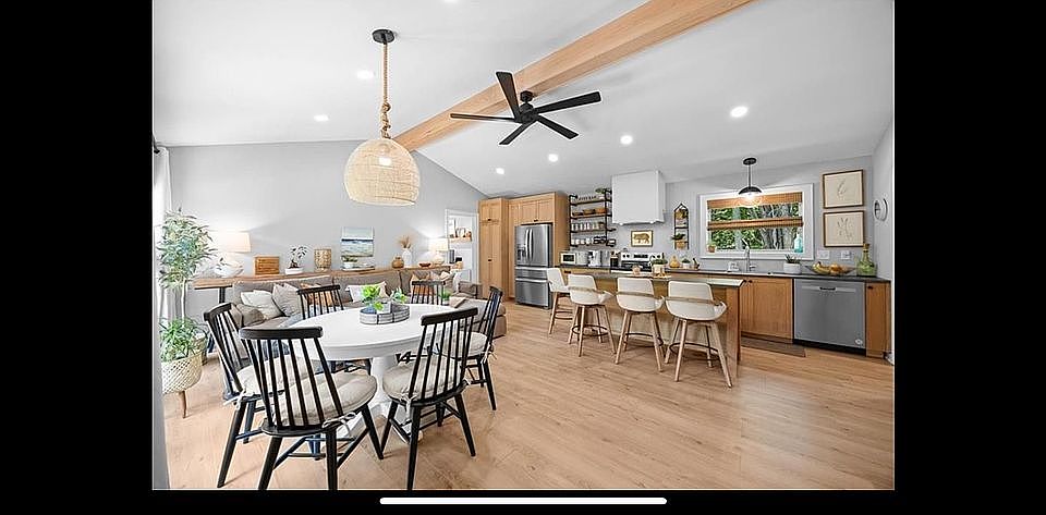 1st image of 158 Kansas Dr
