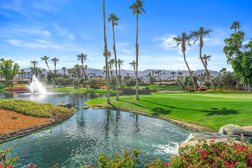 44979 Saint Helena Ct