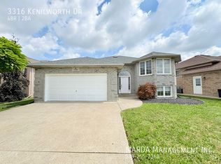 3316 Kenilworth Dr, Windsor, ON N9E 4R3