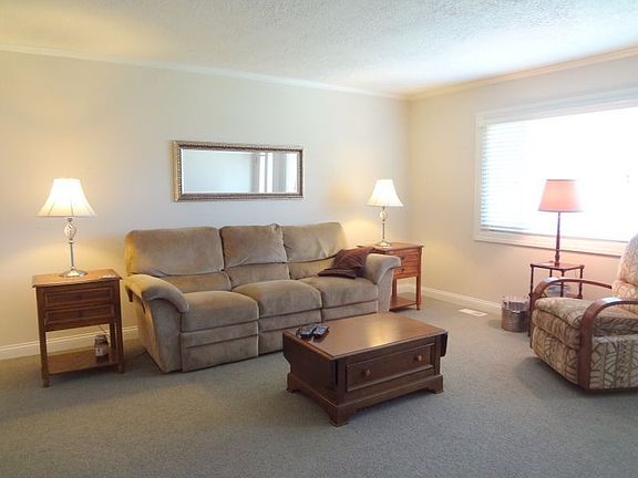 2nd image of 9191 Highland View Dr