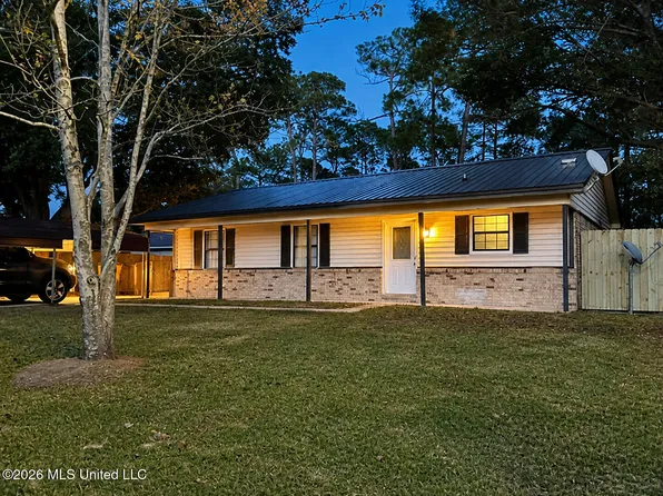 358 Nancy Dr, Diberville, MS 39540
