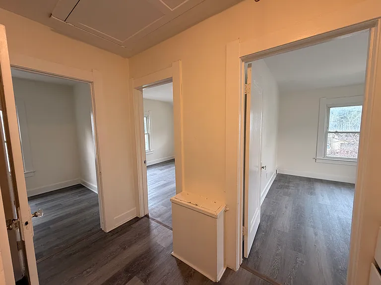 1546 Gould Rd — Photo 9