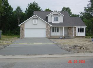 204 Terra Bella Dr, Liberty, OH 44505