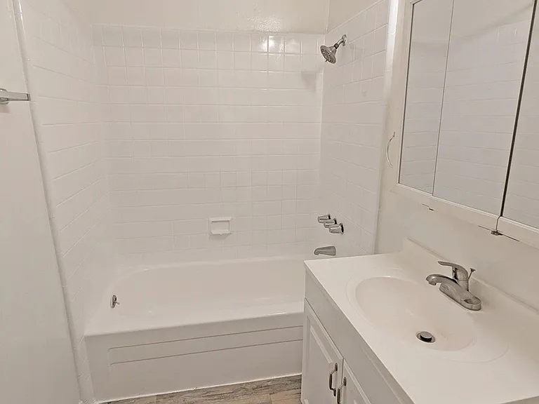 3827 Girard Ave #1 — Photo 12