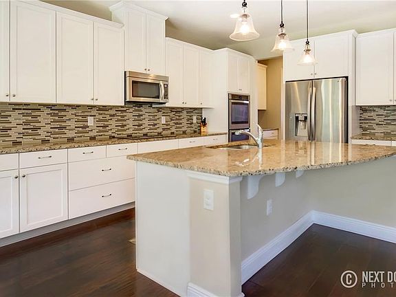 5th image of 22353 Cherokee Rose Pl