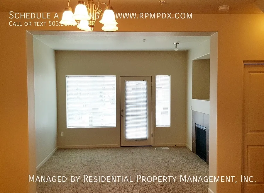 2 Bedroom Townhome located in Cedars at Timberland Falls! — Photo 2