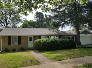 787 S 5th Ave, Des Plaines, IL 60016