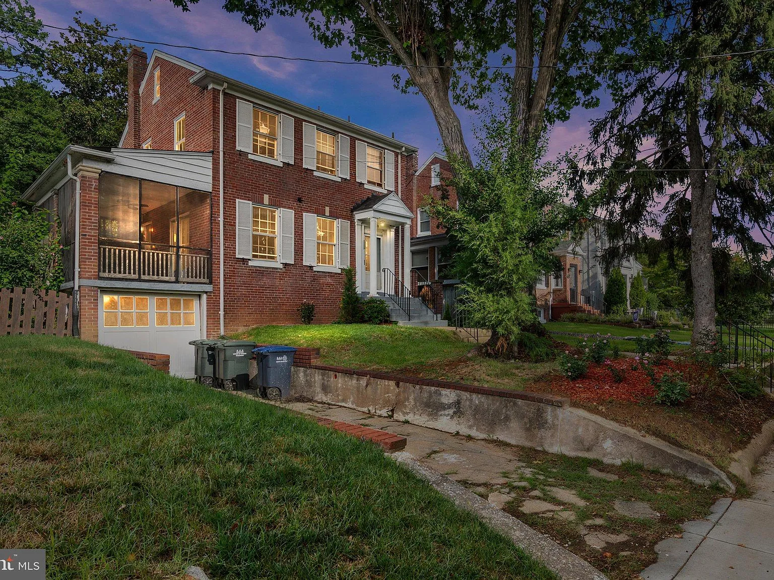 3 bed, 2.5 bath, 2097 sqft, $3,800 — Photo 1