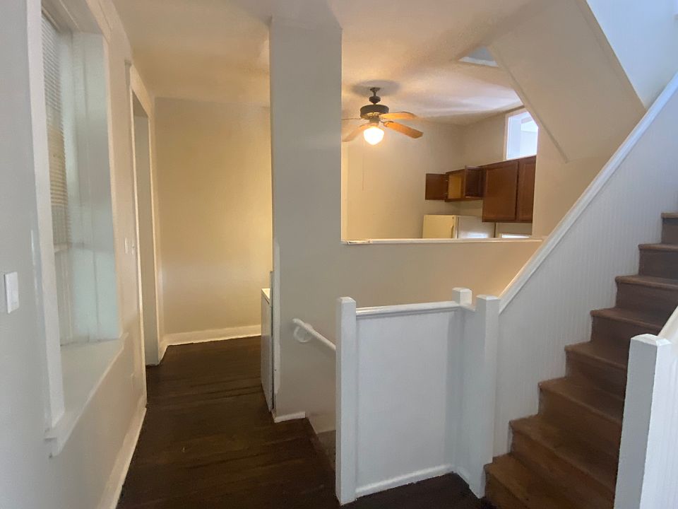 1st image of 917 Geyer Ave #A