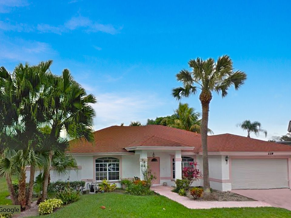 119 Elysium Dr, Royal Palm