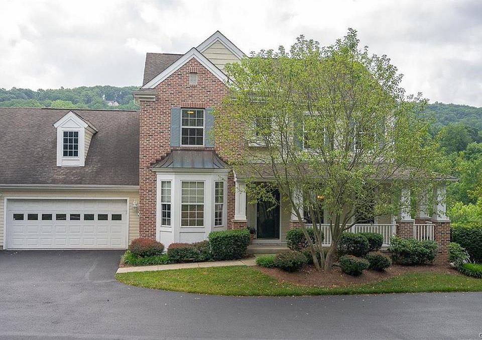 1st image of 2332 Hollow View Dr